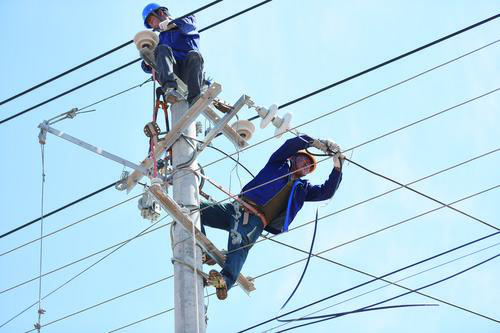 村村通点亮大草原每一个角落 - 亮丽新家园
