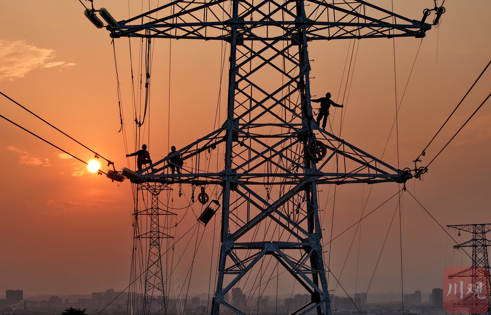 C视觉丨四川成都 迎峰度夏战酷暑，多管齐下保供电